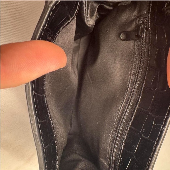 Guess Shiny Black Croc-Embossed Mini Bag - Picture 4 of 6